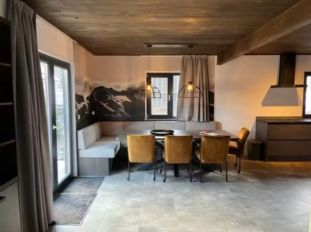 Dining room 3