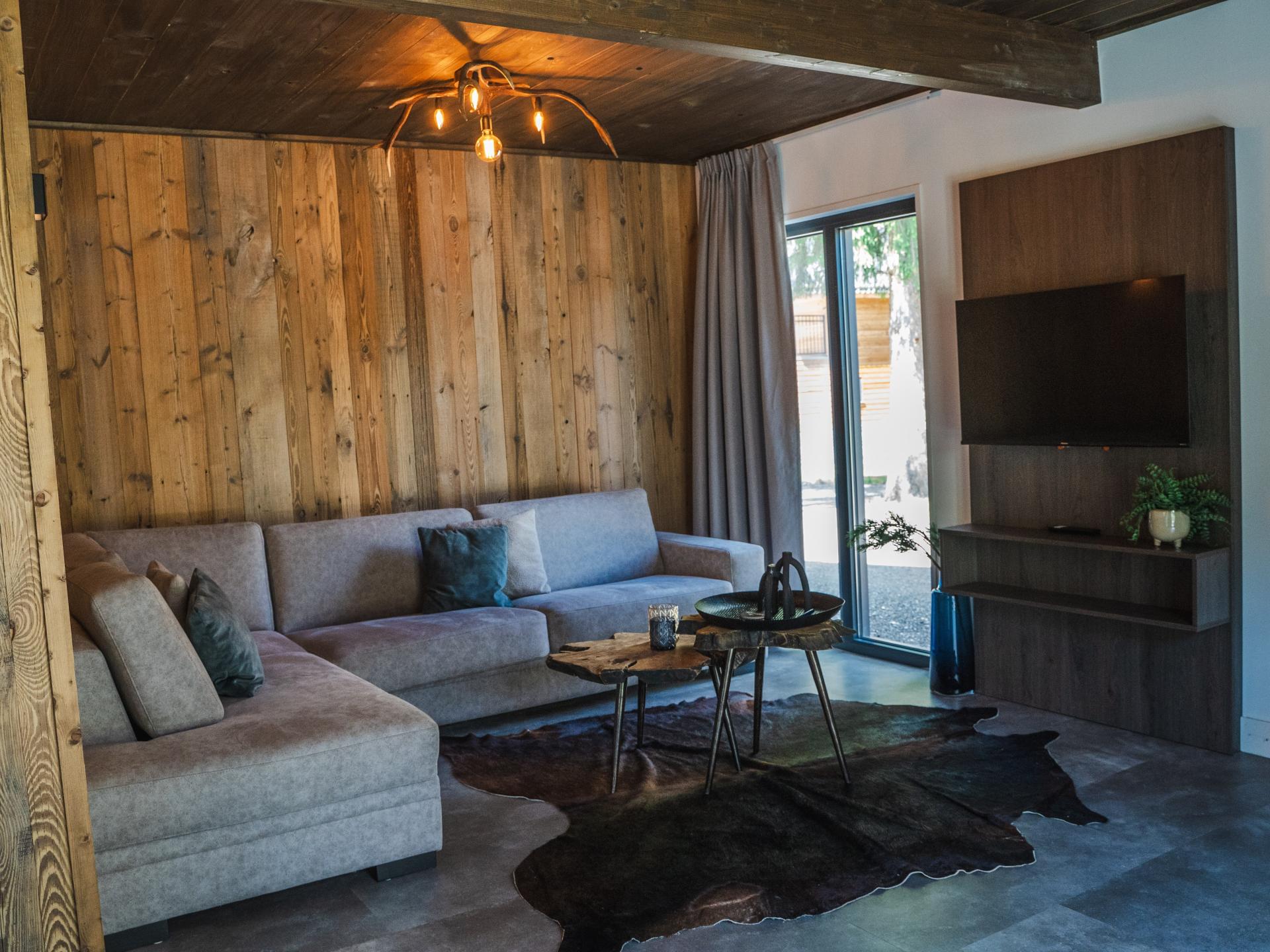 Living room 2